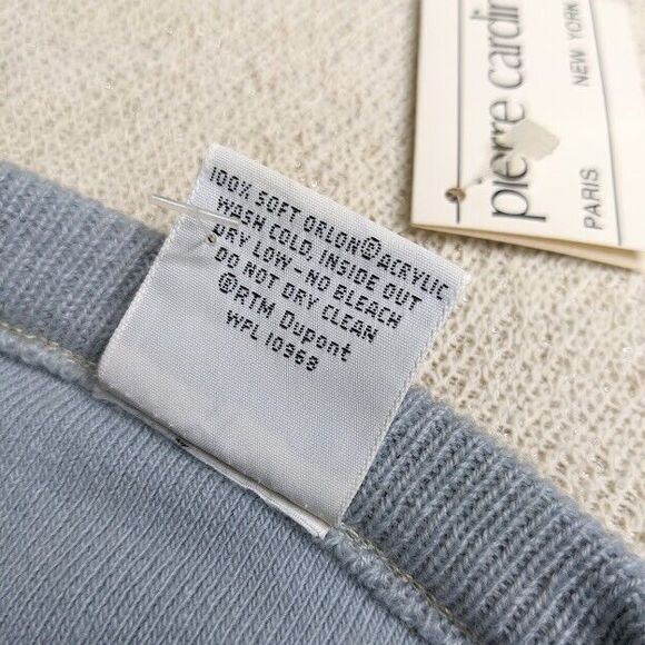 Vintage 80s Pierre Cardin Men's M V Neck Dad Pull Over Sweater - Picture 5 of 5